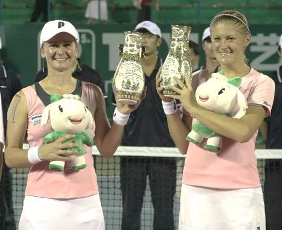 正是中国足 正是中国足