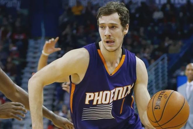 为他工作的 为他工作的