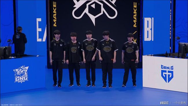 以俄罗斯为 以俄罗斯为