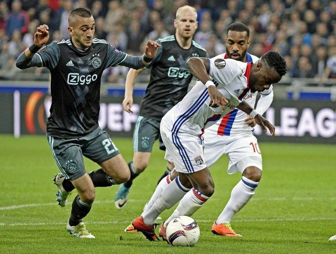 一次次站起 一次次站起